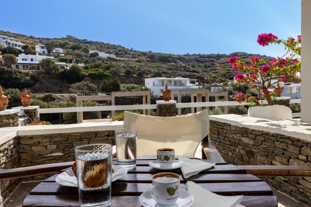 Platis Gialos  Rita Rooms Sifnos מראה חיצוני תמונה